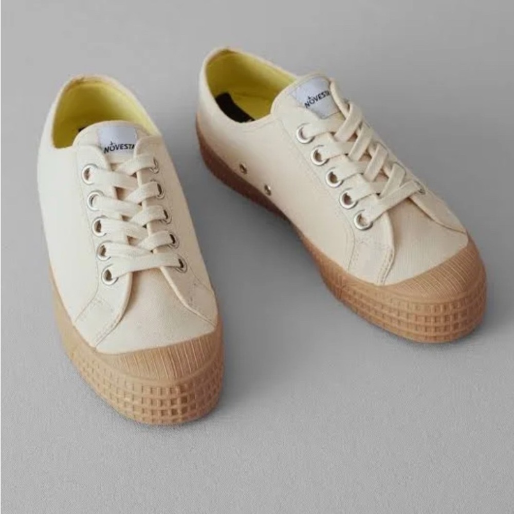 Novesta Cream and Tan Sneakers